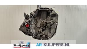Used Gearbox Renault Clio III (BR/CR) 1.6 16V Price € 395,00 Margin scheme offered by Autorecycling Kuijpers