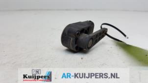 Used Anti-roll control sensor Volkswagen Phaeton (3D) 4.2 V8 40V 4Motion Price € 29,00 Margin scheme offered by Autorecycling Kuijpers