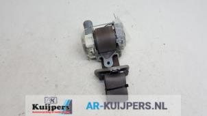 Used Front seatbelt, right Daihatsu Cuore (L251/271/276) 1.0 12V DVVT Price € 40,00 Margin scheme offered by Autorecycling Kuijpers