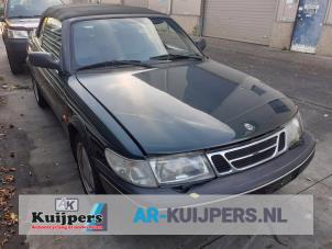 Używane Miekki dach cabrio Saab 900 II (YS3D) 2.3 S,SE 16V Cena € 225,00 Procedura marży oferowane przez Autorecycling Kuijpers