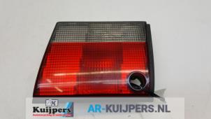Usagé Feu arrière droit Saab 900 II (YS3D) 2.3 S,SE 16V Prix € 20,00 Règlement à la marge proposé par Autorecycling Kuijpers