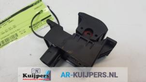 Used Parking brake switch Ford Focus C-Max 2.0 16V Price € 10,00 Margin scheme offered by Autorecycling Kuijpers