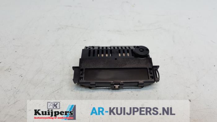 Begagnade PDC-panel Mercedes C (W203) 1.8 C-180K 16V Pris € 25,00 Marginaltabell erbjuds av Autorecycling Kuijpers