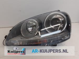Used Headlight, left Volkswagen Golf V (1K1) 1.4 GT 16V Price € 199,00 Margin scheme offered by Autorecycling Kuijpers
