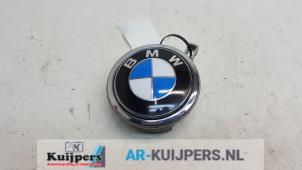 Used Tailgate handle BMW 1 serie (E87/87N) 118i 16V Price € 15,00 Margin scheme offered by Autorecycling Kuijpers