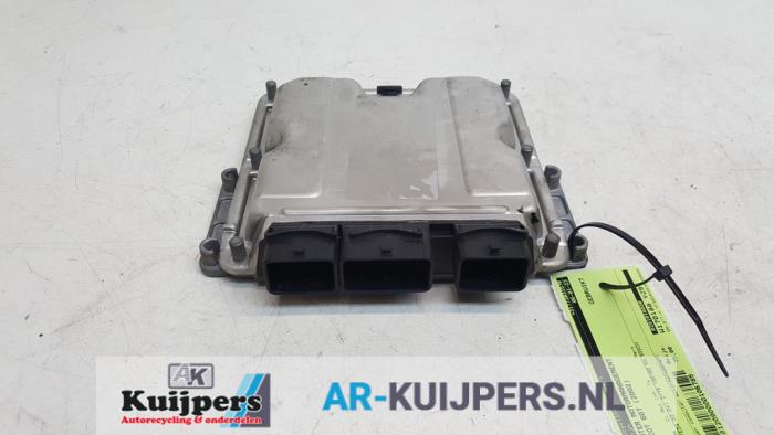 Używane Komputer sterowania silnika Peugeot 607 (9D/U) 2.2 HDi 16V FAP Cena € 75,00 Procedura marży oferowane przez Autorecycling Kuijpers