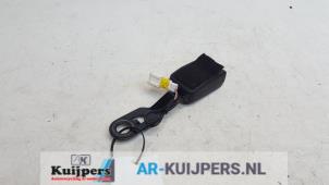Used Front seatbelt buckle, left Peugeot 207/207+ (WA/WC/WM) 1.6 16V VTi Price € 10,00 Margin scheme offered by Autorecycling Kuijpers