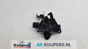 Used Bonnet lock mechanism Kia Venga 1.4 CVVT 16V Price € 15,00 Margin scheme offered by Autorecycling Kuijpers