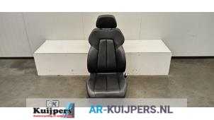 Used Seat, right Mercedes SLK (R170) 2.0 200 16V Price € 195,00 Margin scheme offered by Autorecycling Kuijpers