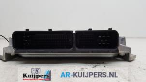 Engine management computer from a Nissan X-Trail (T30) 2.2 Di 4x2 2006