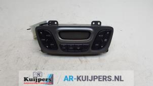 Used Heater control panel Hyundai Santa Fe I 2.0 16V 4x2 Price € 49,00 Margin scheme offered by Autorecycling Kuijpers