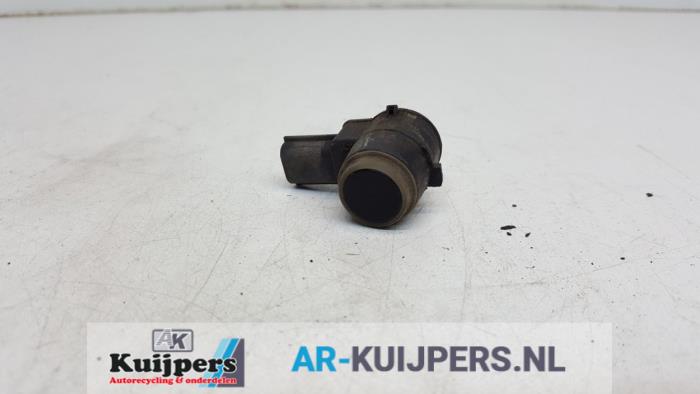 Usados Sensor PDC Opel Astra J GTC (PD2/PF2) 2.0 CDTI 16V ecoFLEX Precio € 15,00 Norma de margen ofrecido por Autorecycling Kuijpers