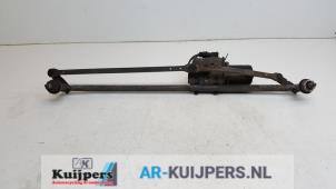 Used Wiper motor + mechanism Iveco New Daily III 29L11 Price € 35,00 Margin scheme offered by Autorecycling Kuijpers