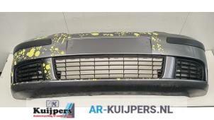 Usagé Pare choc avant Volkswagen Golf V (1K1) 1.4 16V Prix € 85,00 Règlement à la marge proposé par Autorecycling Kuijpers
