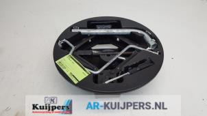 Used Jack set Fiat 500 (312) 1.2 69 Price € 34,00 Margin scheme offered by Autorecycling Kuijpers