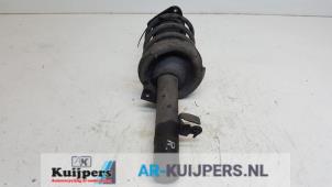 Used Front shock absorber, right Ford Focus 3 1.0 Ti-VCT EcoBoost 12V 125 Price € 49,00 Margin scheme offered by Autorecycling Kuijpers