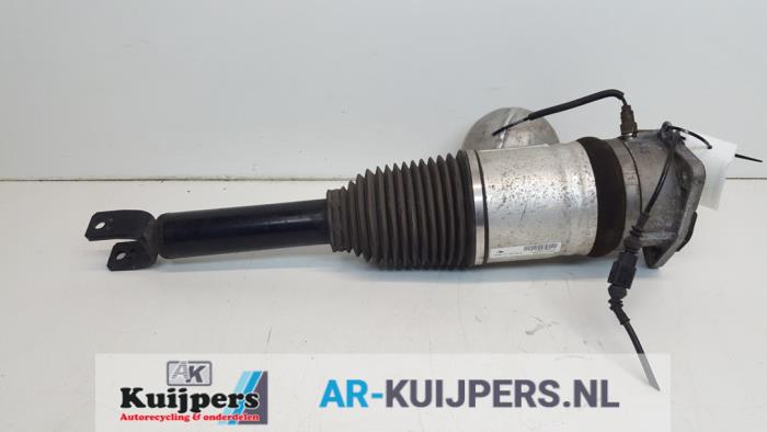 Używane Miech Volkswagen Phaeton (3D) 3.0 V6 TDI 24V 4Motion Cena € 95,00 Procedura marży oferowane przez Autorecycling Kuijpers
