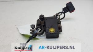 Usados Sensor de batería Saab 9-3 II Sport Sedan (YS3F) 1.8t 16V Precio € 125,00 Norma de margen ofrecido por Autorecycling Kuijpers