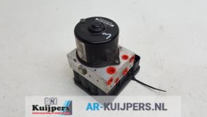 Used ABS pump Volvo V50 (MW) 1.8 16V Price € 40,00 Margin scheme offered by Autorecycling Kuijpers