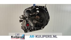 Usagé Boîte de vitesse Alfa Romeo GT (937) 2.0 JTS 16V Prix € 250,00 Règlement à la marge proposé par Autorecycling Kuijpers
