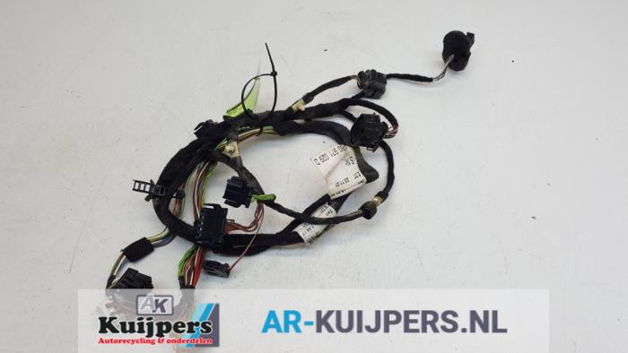 Begagnade Kablage Audi RS 6 (C5) RS6 4.2 V8 40V Biturbo Pris € 35,00 Marginaltabell erbjuds av Autorecycling Kuijpers