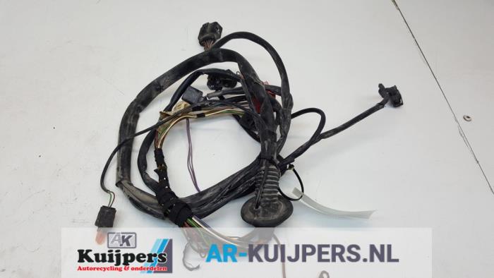 Begagnade Kablage Audi RS 6 (C5) RS6 4.2 V8 40V Biturbo Pris € 40,00 Marginaltabell erbjuds av Autorecycling Kuijpers