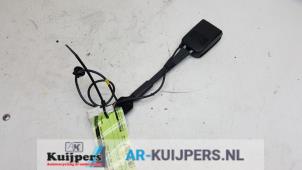 Used Front seatbelt buckle, right Peugeot 308 (4A/C) 1.6 16V THP 150 Price € 25,00 Margin scheme offered by Autorecycling Kuijpers