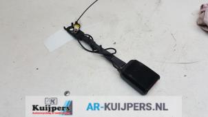 Used Front seatbelt buckle, left Peugeot 308 (4A/C) 1.6 16V THP 150 Price € 30,00 Margin scheme offered by Autorecycling Kuijpers