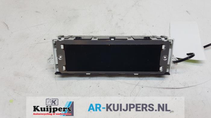 Begagnade Innerdisplay Peugeot 308 (4A/C) 1.6 16V THP 150 Pris € 35,00 Marginaltabell erbjuds av Autorecycling Kuijpers