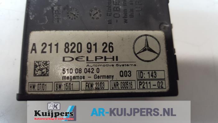 Módulo de alarma de un Mercedes-Benz CLK (W209) 5.4 55 AMG V8 24V 2004