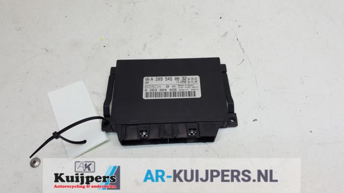 Begagnade PDC-modul Mercedes CLK (C209) 5.4 55 AMG V8 24V Pris € 15,00 Marginaltabell erbjuds av Autorecycling Kuijpers