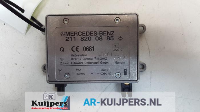 Używane Modul Bluetooth Mercedes CLK (C209) 5.4 55 AMG V8 24V Cena € 35,00 Procedura marży oferowane przez Autorecycling Kuijpers