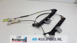 Used Window mechanism 2-door, front right Mercedes CLK (W209) 5.4 55 AMG V8 24V Price € 30,00 Margin scheme offered by Autorecycling Kuijpers