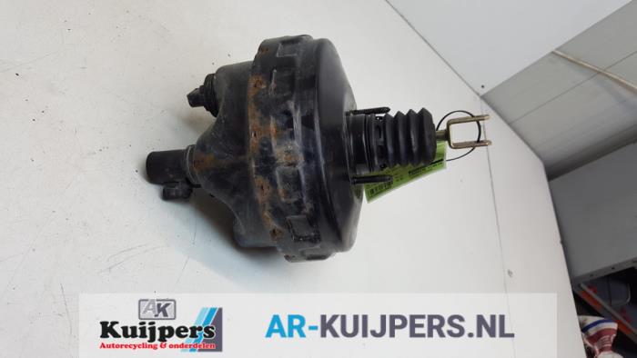 Usagé Assistant de freinage Mercedes CLK (C209) 5.4 55 AMG V8 24V Prix € 25,00 Règlement à la marge proposé par Autorecycling Kuijpers