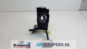 Used Brake pedal Mercedes CLK (W209) 5.4 55 AMG V8 24V Price € 45,00 Margin scheme offered by Autorecycling Kuijpers