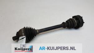 Used Front drive shaft, right Volkswagen Transporter T4 1.9 TD Price € 25,00 Margin scheme offered by Autorecycling Kuijpers