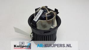 Usagé Ventilateur chauffage Citroen C3 Picasso (SH) 1.6 16V VTI 120 Prix € 25,00 Règlement à la marge proposé par Autorecycling Kuijpers