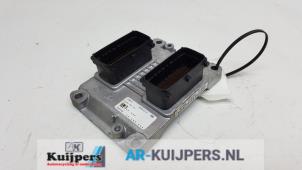 Usagé Calculateur moteur Opel Corsa D 1.4 16V Twinport Prix € 120,00 Règlement à la marge proposé par Autorecycling Kuijpers