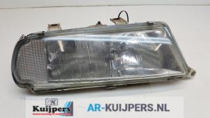 Używane Reflektor prawy Lancia Kappa SW 2.0 Turbo 20V Cena € 45,00 Procedura marży oferowane przez Autorecycling Kuijpers