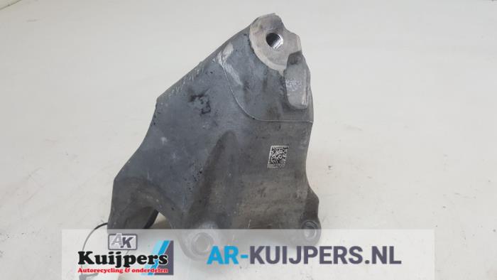 Used Engine mount Audi e-tron (GEN) 50 quattro Price € 15,00 Margin scheme offered by Autorecycling Kuijpers