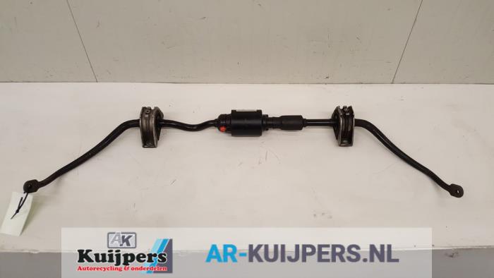 Używane Stabilizator przód BMW 7 serie (E65/E66/E67) 760i,Li 6.0 V12 48V Cena € 95,00 Procedura marży oferowane przez Autorecycling Kuijpers