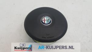 Used Left airbag (steering wheel) Alfa Romeo 159 (939AX) 2.2 JTS 16V Price € 50,00 Margin scheme offered by Autorecycling Kuijpers