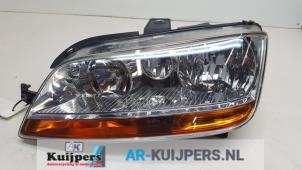 Used Headlight, left Fiat Idea (350AX) 1.4 16V Price € 50,00 Margin scheme offered by Autorecycling Kuijpers