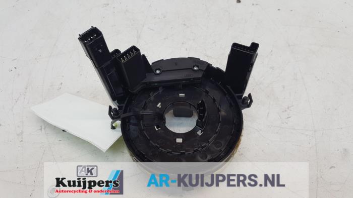 Airbag clock spring from a Audi A6 (C6) 2.0 T FSI 16V 2006