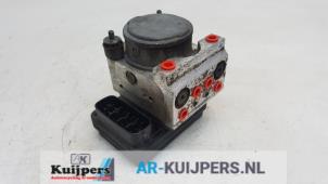 Used ABS pump Toyota Land Cruiser (J12) 3.0 D-4D 16V Price € 195,00 Margin scheme offered by Autorecycling Kuijpers