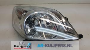 Used Headlight, right Fiat Fiorino (225) 1.3 JTD 16V Multijet Price € 45,00 Margin scheme offered by Autorecycling Kuijpers