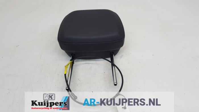 Używane Zaglówek Opel Meriva (B) 1.4 Turbo 16V ecoFLEX Cena € 25,00 Procedura marży oferowane przez Autorecycling Kuijpers
