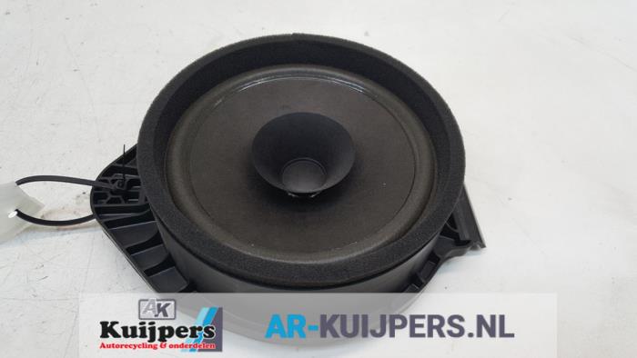 Używane Glosnik Opel Meriva (B) 1.4 Turbo 16V ecoFLEX Cena € 19,00 Procedura marży oferowane przez Autorecycling Kuijpers