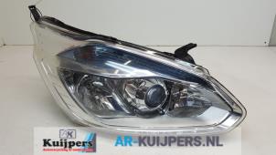 Used Headlight, right Ford Transit Custom 2.2 TDCi 16V Price € 250,00 Margin scheme offered by Autorecycling Kuijpers