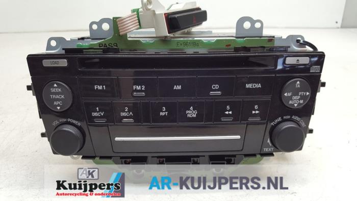 Używane Radio Mazda 6 (GG12/82) 1.8i 16V Cena € 49,00 Procedura marży oferowane przez Autorecycling Kuijpers